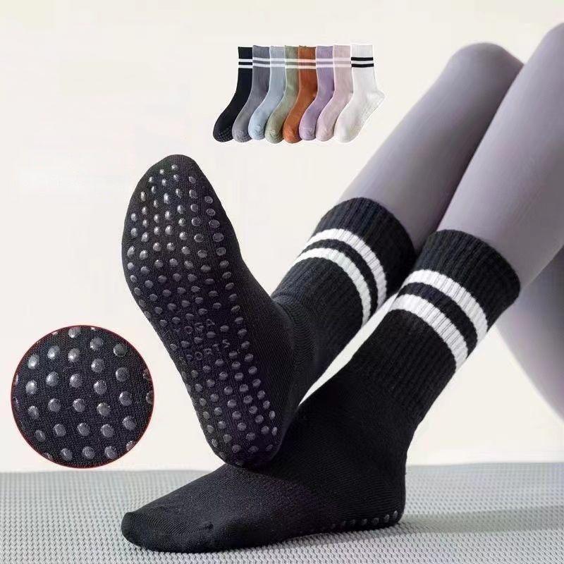 Pilates Socks, Anti-slip Socks, Sports Socks, Grip Socks, Women Socks