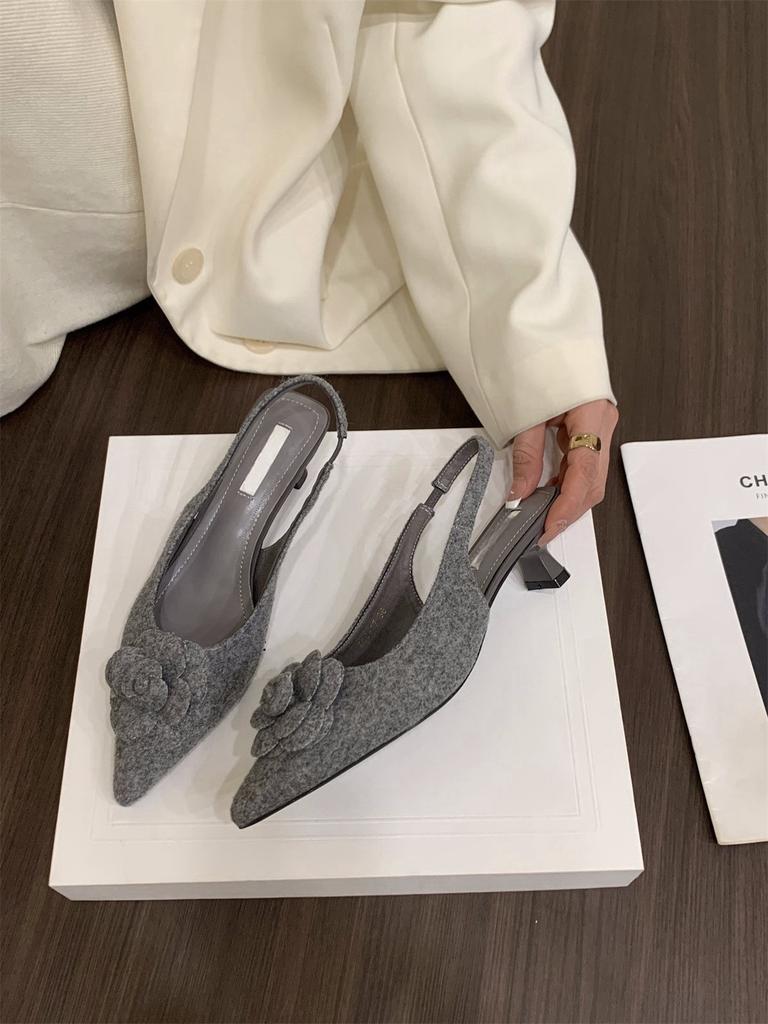 Французские туфли на высоком каблуке в стиле Сяосянфэн, сумка, сандалии с закрытым носком, туфли феи, новинка весны 2025 года, вечерние туфли пудрово-розового цвета с острым носком