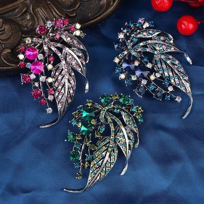 Хрустальные броши в виде листьев, ажурные булавки для свитера, модная корсажная брошь, банкетные украшения