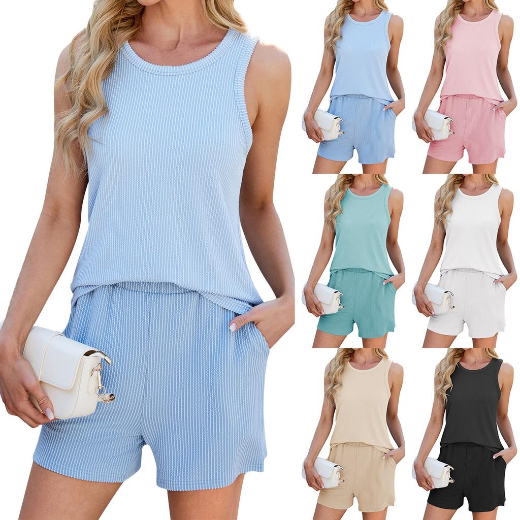 Women's Fashion Solid Color Round Neck Sleeveless Tank Top Pocket Shorts Casual Set