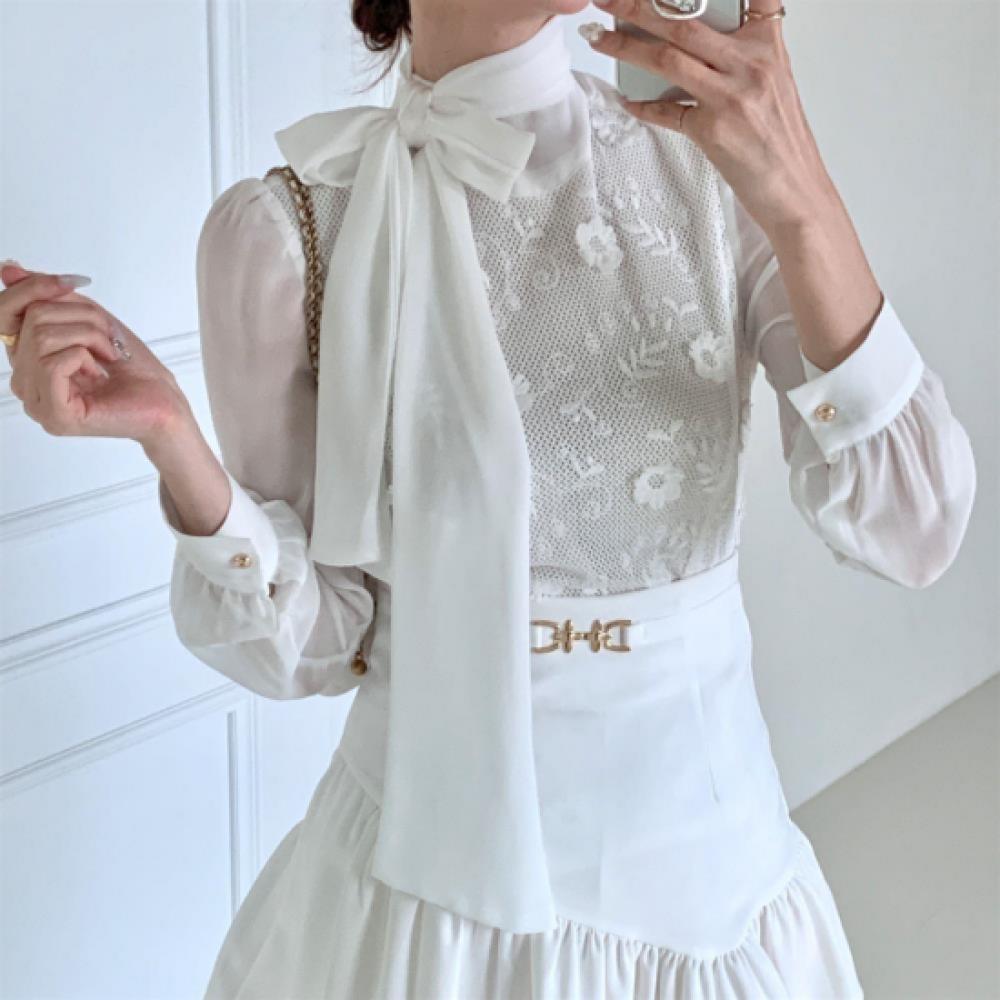 New Arrivals Open Run Women Sheer Flower Ribbon Tie Blouse