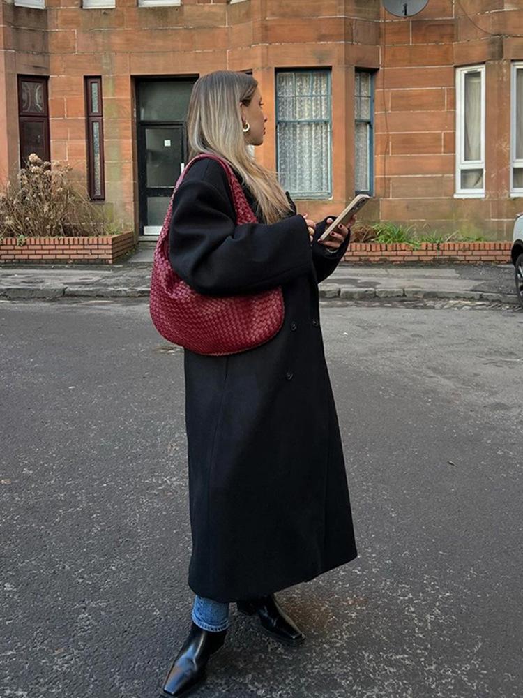 Женское шерстяное пальто - Коллекция Осень/Зима 2024, Стиль для города с пиджачным воротником