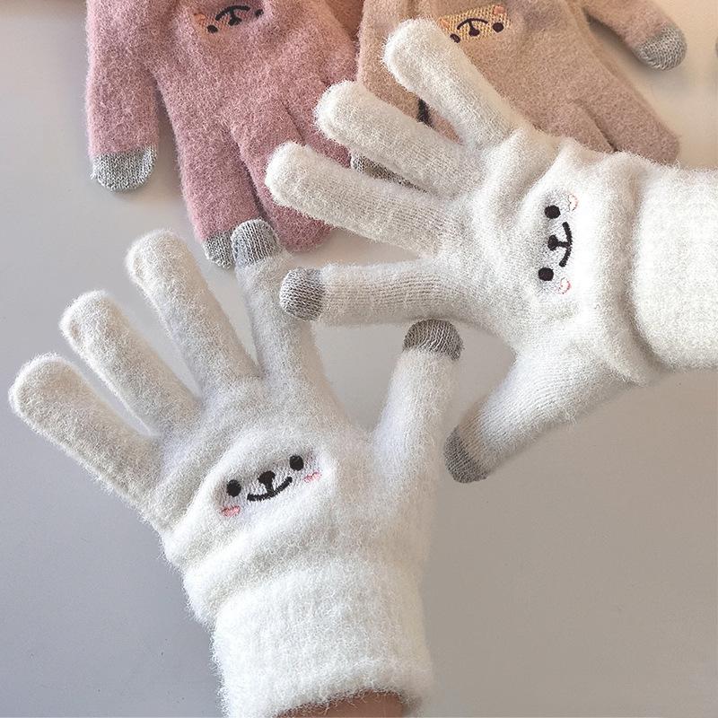 Korean version of cute bear gloves, female warm students in autumn and winter, windproof and cold-proof, can be added with velvet to keep out the cold