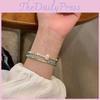 Fashionable Womens Highend Bracelet With Unique Pearls Geometric