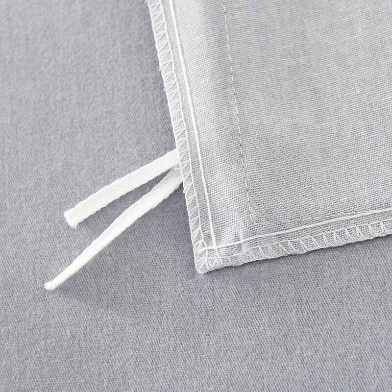 Softnie Silk Blend Four-Piece Bedding Set