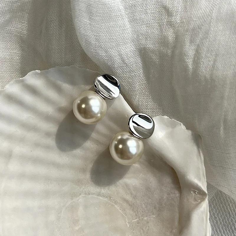 LATS New French Elegant Gold Color Bean Spliced Flat Pearl Earrings for Korean Fashion Zircon Party Women's Sweet Accessories