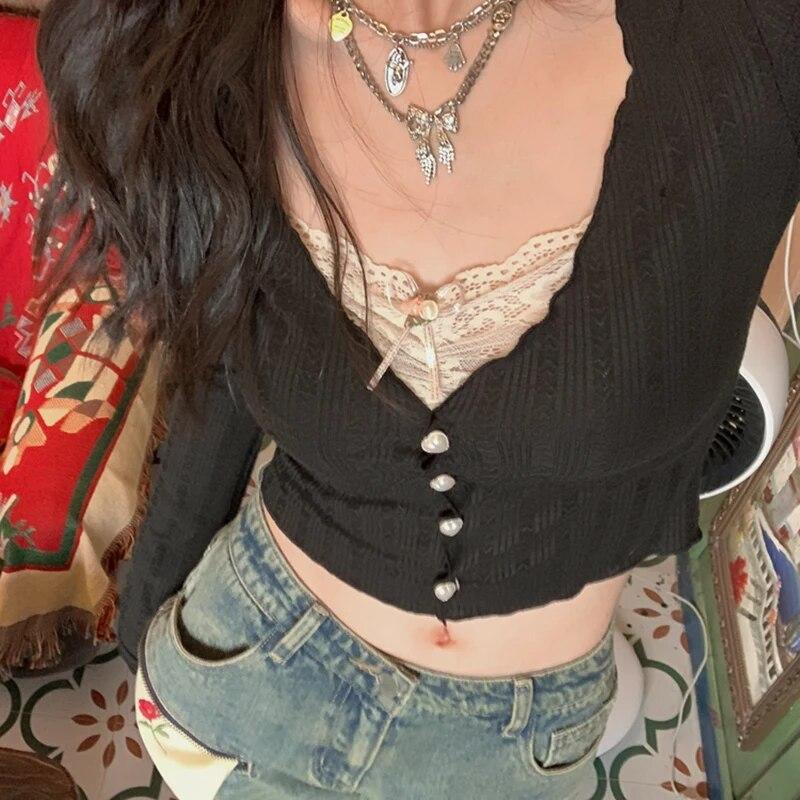 Французская девушка с v-образным вырезом, искусственная двухсекционная строчка, кружевной внутренний вязаный кардиган, футболка, женский короткий топ, осень