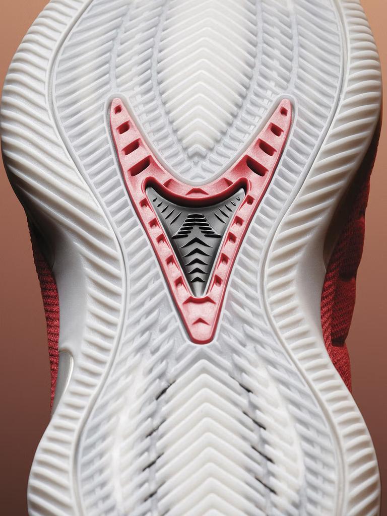 Баскетбольные кроссовки Adidas Edwards 2-го поколения Boost - Дизайн Bulldog - Adidas JQ9497