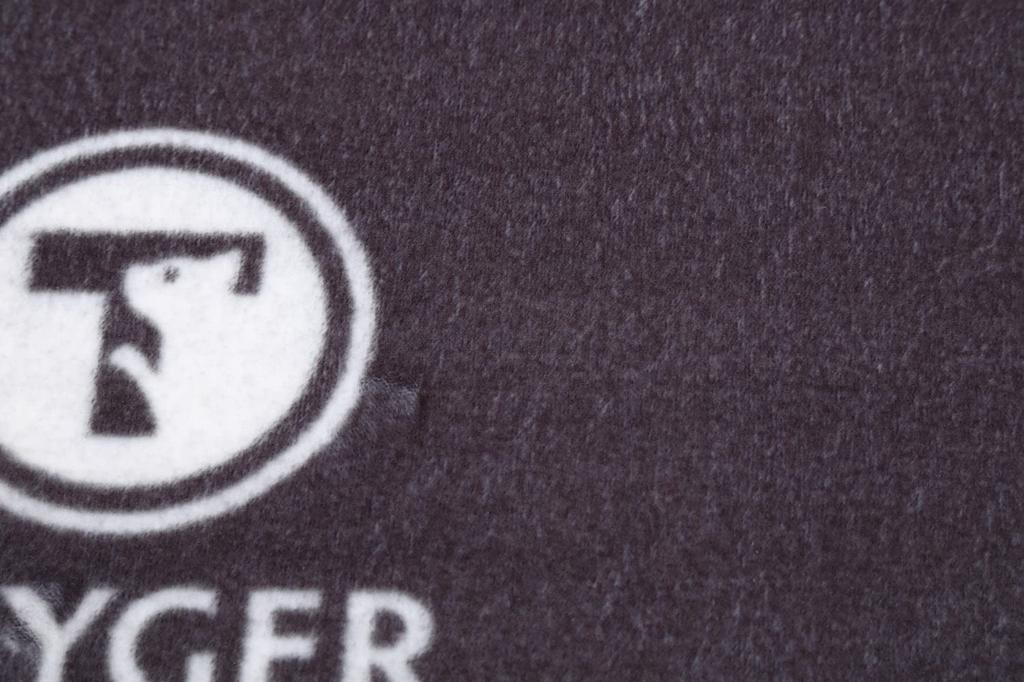 TOYGER Fuwa Prema Совершенно новый игровой коврик, который выглядит как супер-ковёр Prema для карточных игр TCG - высокое качество - (черный)