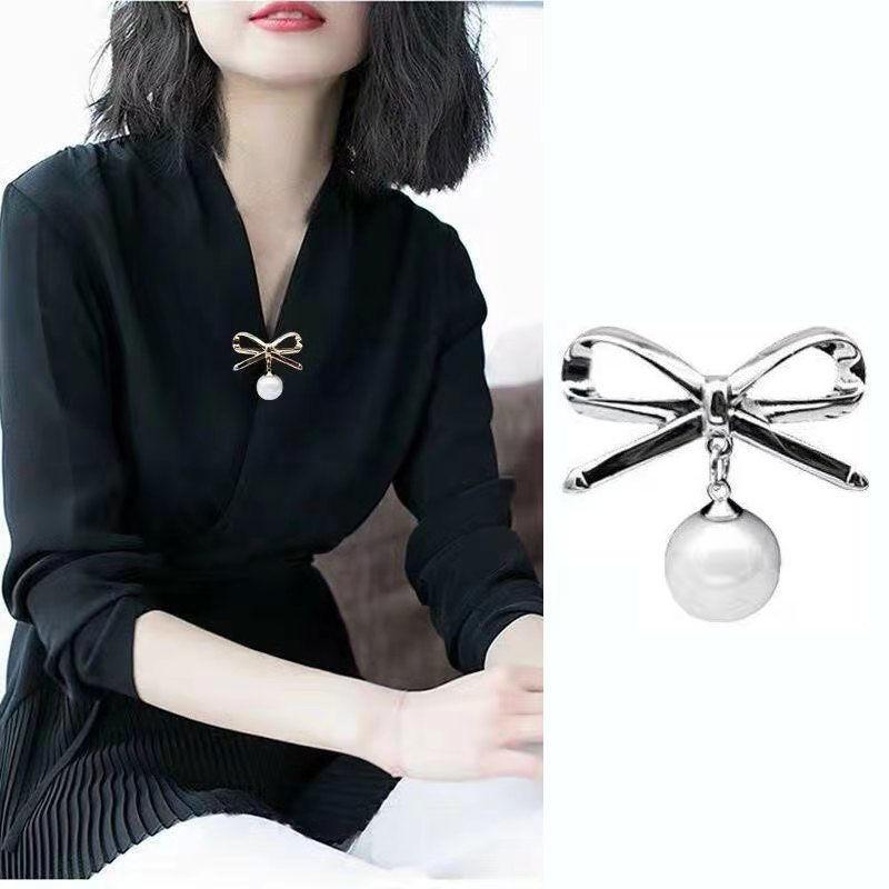 Pearl Brooch Atmospheric V-neck Skirt Anti-exposure Brooch Pin Fixed Clothes Women's Collar Pin Accessories Cardigan Pin
