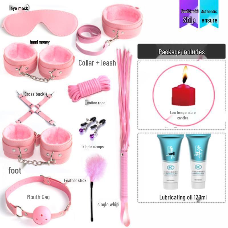 Кокетливый бондажный набор: Кожаные наручники, кнут, ошейник и зажимы для сосков