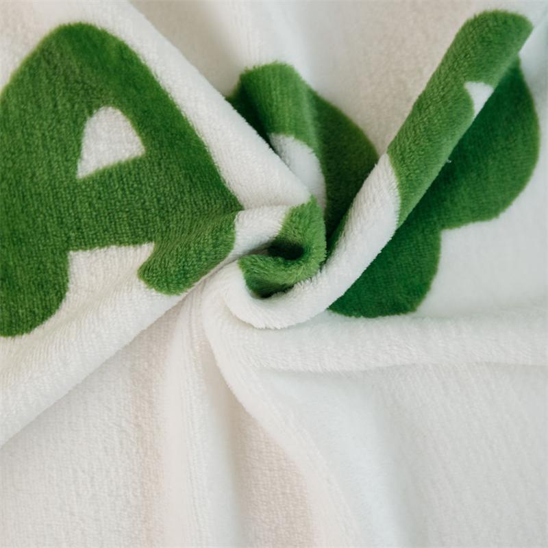 Толстое фланелевое одеяло с мультяшным рисунком, легкое теплое одеяло для сна, плед для дивана, уютный мягкий плюшевый плед на все сезоны, покрывало, простыня