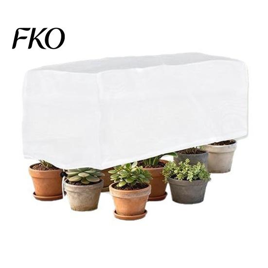 Breathable Plant Frost Cloth Garden Raised Bed Cover, Freeze Protection Adjustable Drawstring Weather-resistant Cover Rectangular with Insulated Liner