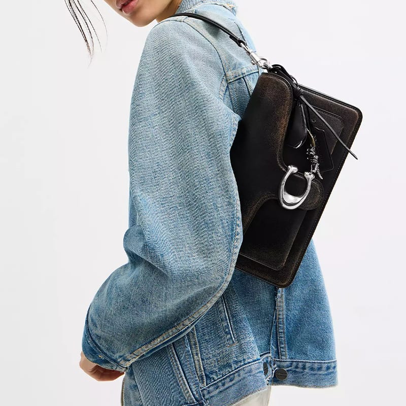 Coach Коричневая коровья кожа с тигровым окрасом Сумка через плечо Средняя Женская Светло-чайный коричневый CBH35-LHPMZ