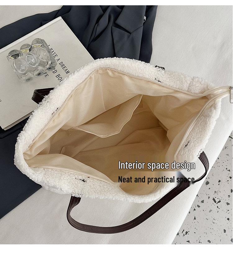 Plush Cartoon Embroidered Shoulder Tote - Women's Large Capacity Autumn/Winter Handbag