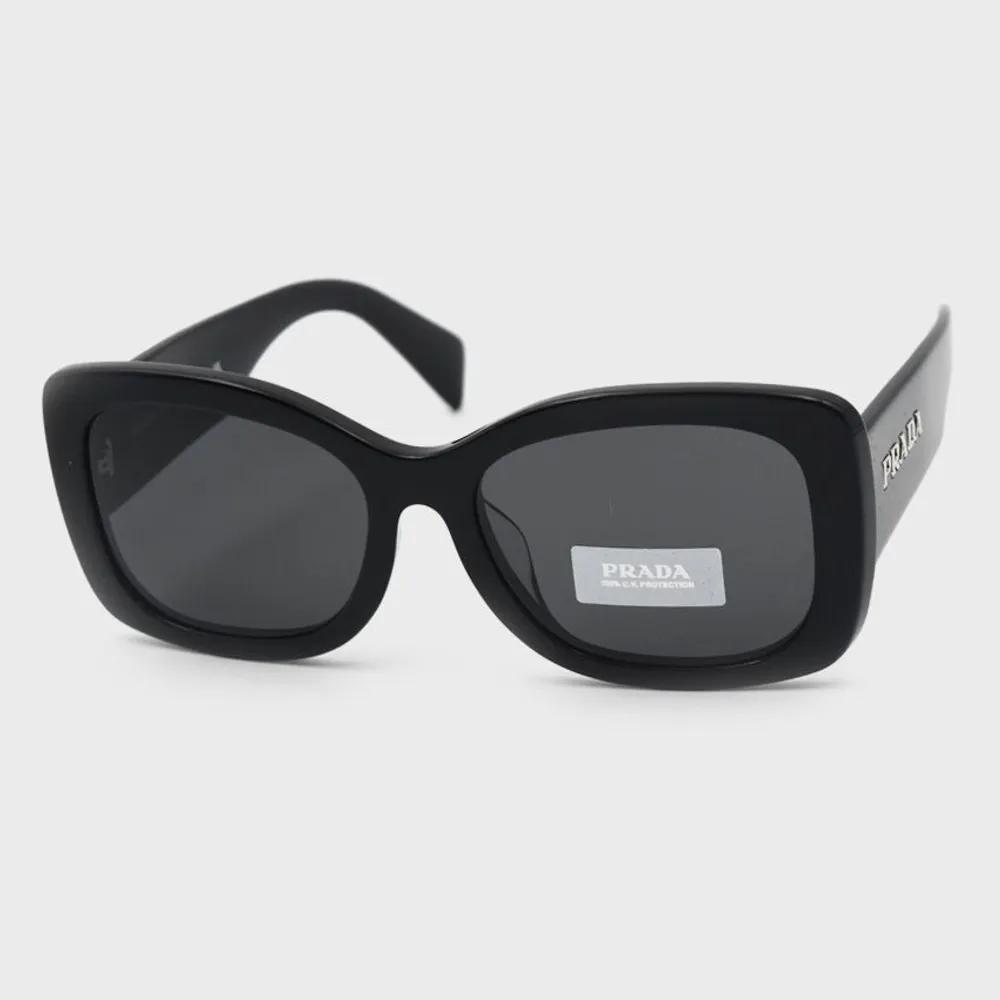 Prada Sunglasses SPRA08-F