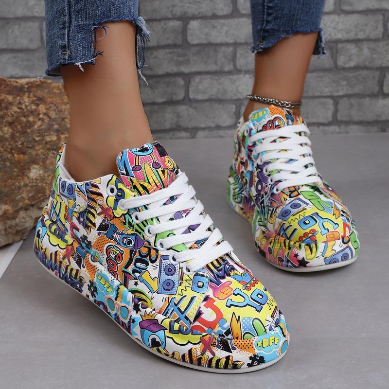 Women's Casual Sneakers  Fashion New Painted Graffiti Lace Up Sports Shoes for Women Flat Pu Leather Ladies Running Shoes
