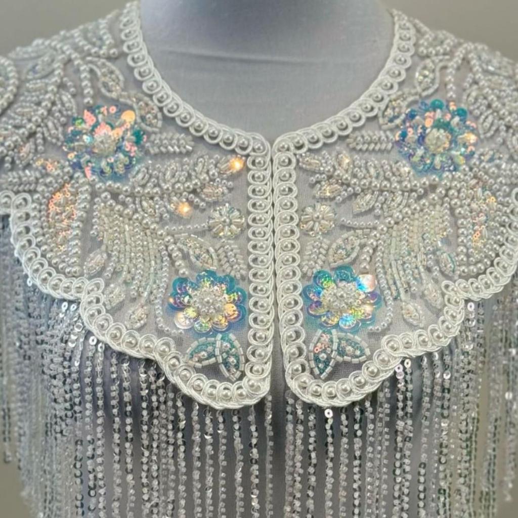 Elegant Hand-Beaded Qipao Cape with Tassel Lace and Ancient Style Shawl