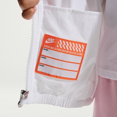 Nike Детские куртки с капюшоном Умеренные