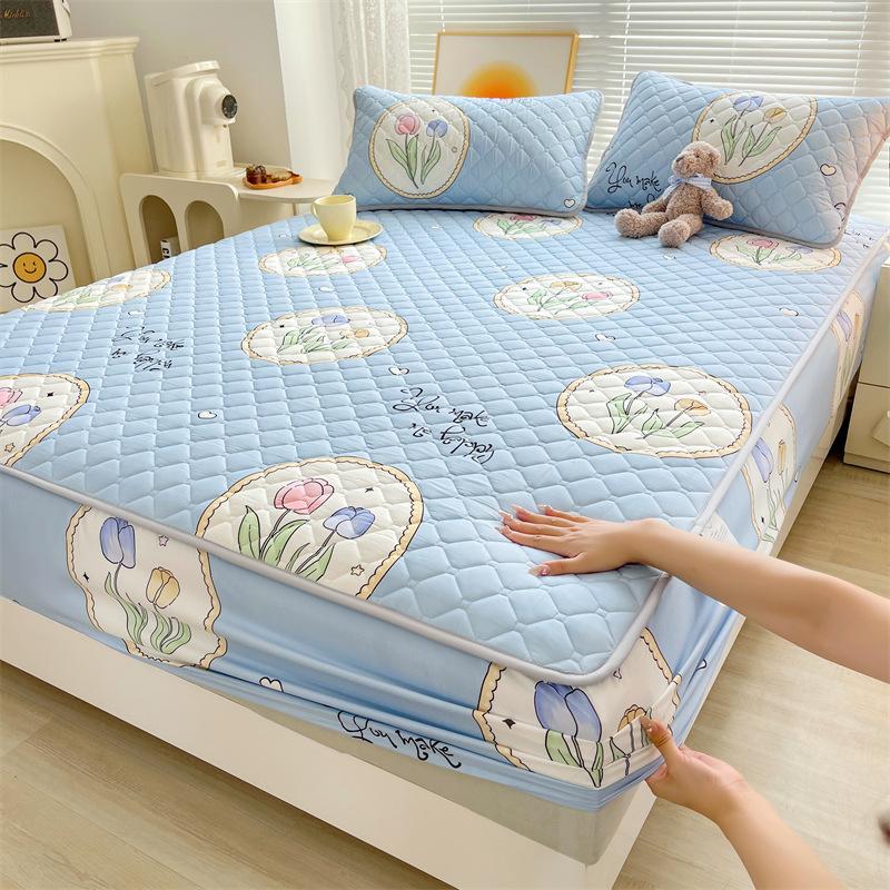 Антибактериальный комплект из трех предметов из хлопка и сэндвича. Утолщенное хлопковое покрывало, матрас с хлопковым нескользящим защитным чехлом Simmons.