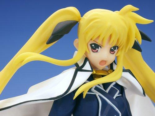 Figma Lyrical Nanoha StrikerS Fate Harlaown Barrier Jacket T. Ver.