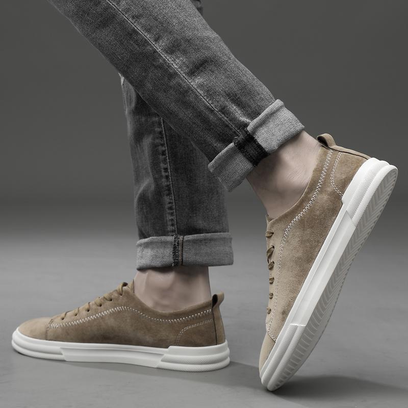 Роскошные брендовые мужские кожаные повседневные спортивные туфли 2024 года, новые модные белые студенческие вулканизированные туфли из натуральной кожи Tenis Masculino2024