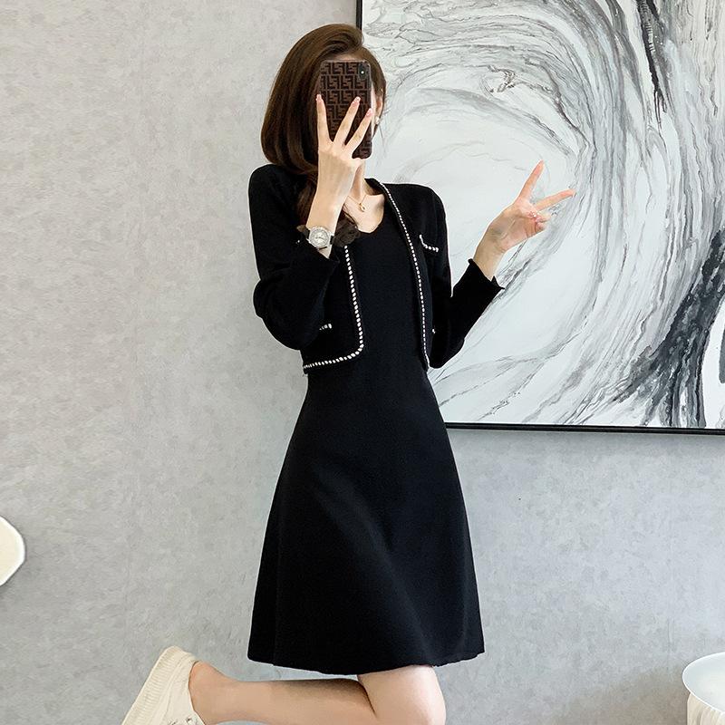 Spring and Autumn New Fake Two-piece Knitted Dress Women's New Waist Sweater Skirt