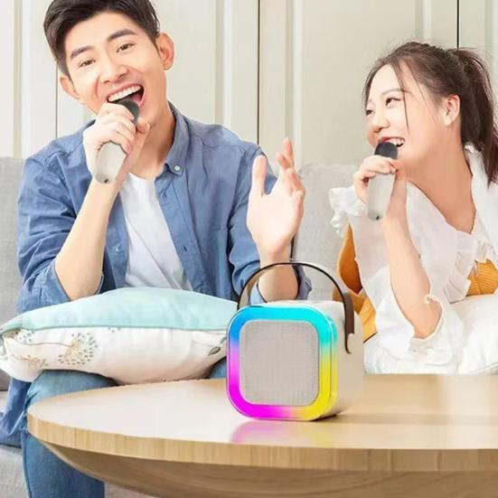 Мини-караоке-машина с 2 беспроводными микрофонами, преобразователем голоса, стереозвуком, портативной Bluetooth-совместимой портативной колонкой с подсветкой