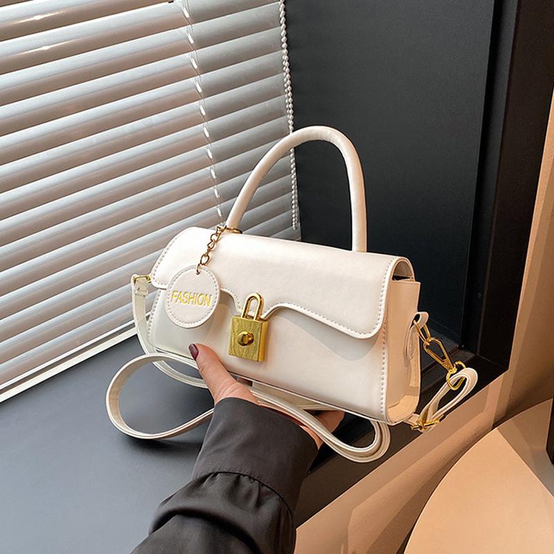 Women's Bags New Fashion Flap Underarm Bag Single Shoulder Crossbody Bag Ladies Small Square Purse and Handbags