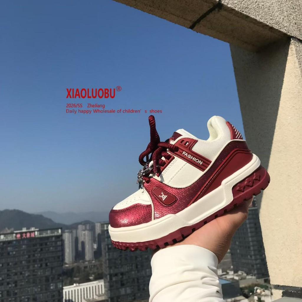 2026 Spring Children's Lightweight Casual Shoes - Boys' & Girls' Classic Pendant Sneakers