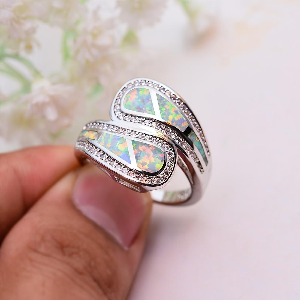 Boho Vintage Imitation White Fire Opal Stone Ring for Women Fashion Wedding Party Jewelry