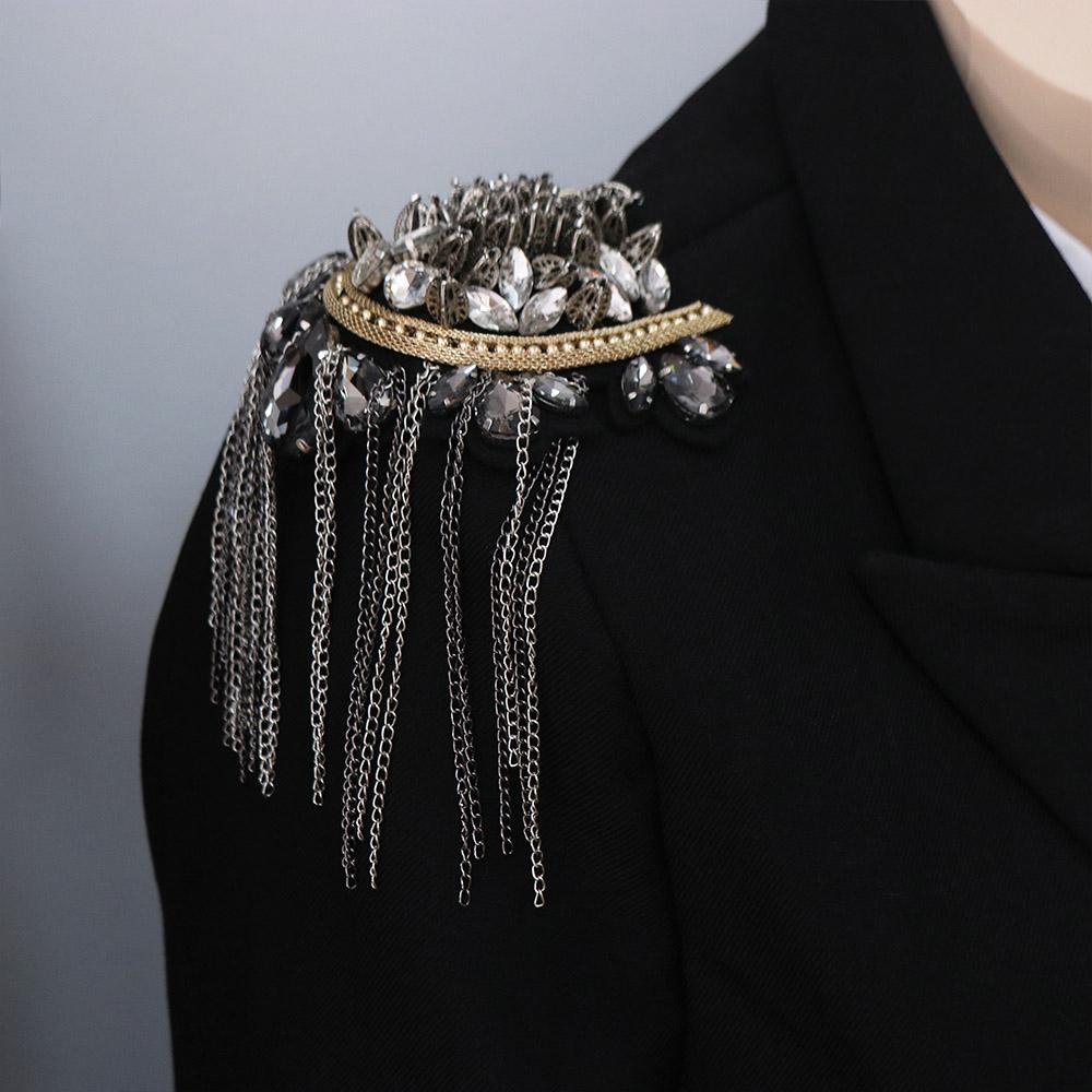 Эполет с кисточкой в виде черепа, цепочка, брошь на лацкан пиджака, винтажная брошь, сценическое выступление