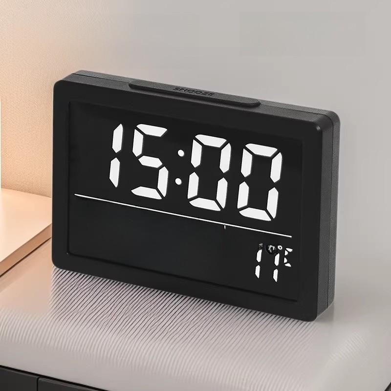 Simplistic Led Electronic Desk Clock With Large Display For Sleepers And Students