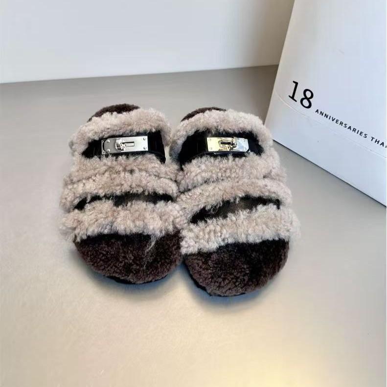 Женские осенние 2025 новые тапочки на толстой подошве, увеличивающие рост, пушистые, в стиле Майяр, повседневные, ленивые, на одно слово, легкие хлопковые тапочки