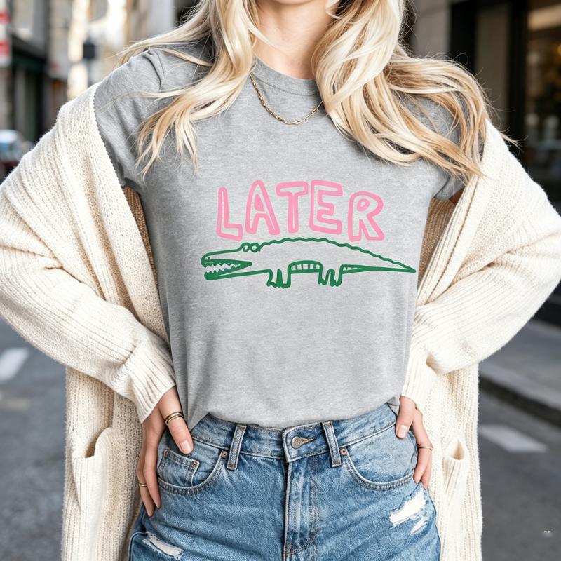 Cute Doodle Alligator Later Letter Print T Shirt Novelty Minimalist Crocodile Cotton Short Sleeve Top Casual Vacation