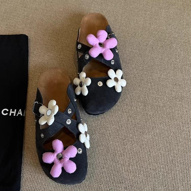 Sheepskin Version~ Niche Design Removable Flower Buckle Birkenmuller Shoes Women's Retro Rivets Thick-soled Bag Head Slippers