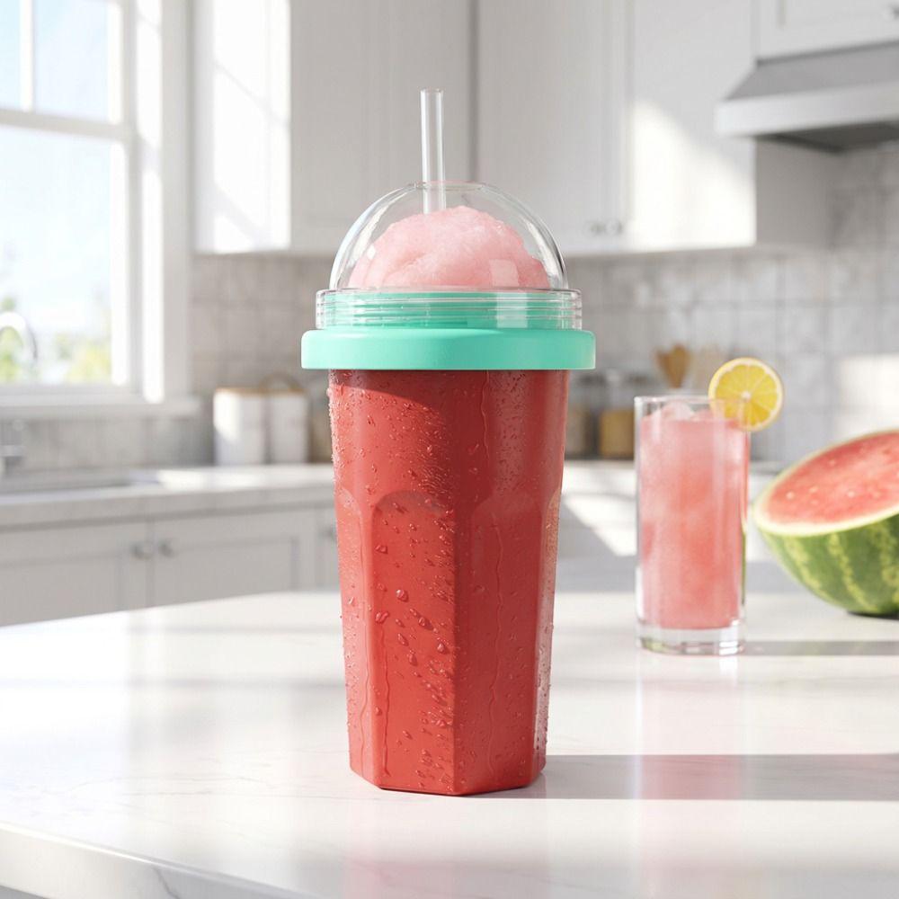 Large Capacity Smoothie Cup Food-Grade Ice Cream Maker Cup Easy To Use Milkshake Bottle for Kids