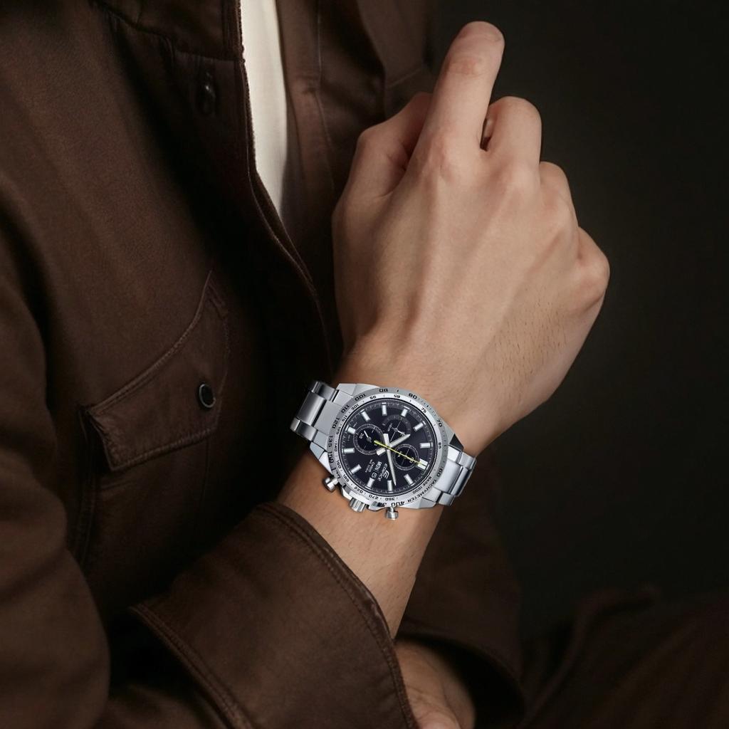 Casio Мужские часы с кварцевым механизмом, ремешком из нержавеющей стали, черным циферблатом, модель EFR-574D-1AVUEF