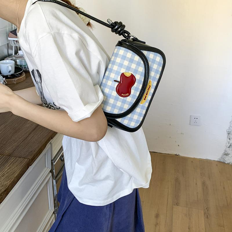 Корейская версия модной маленькой квадратной сумки для ношения в руке женская 2025 лето новая клетчатая маленькая квадратная сумка универсальная повседневная на плечо сумка-мессенджер