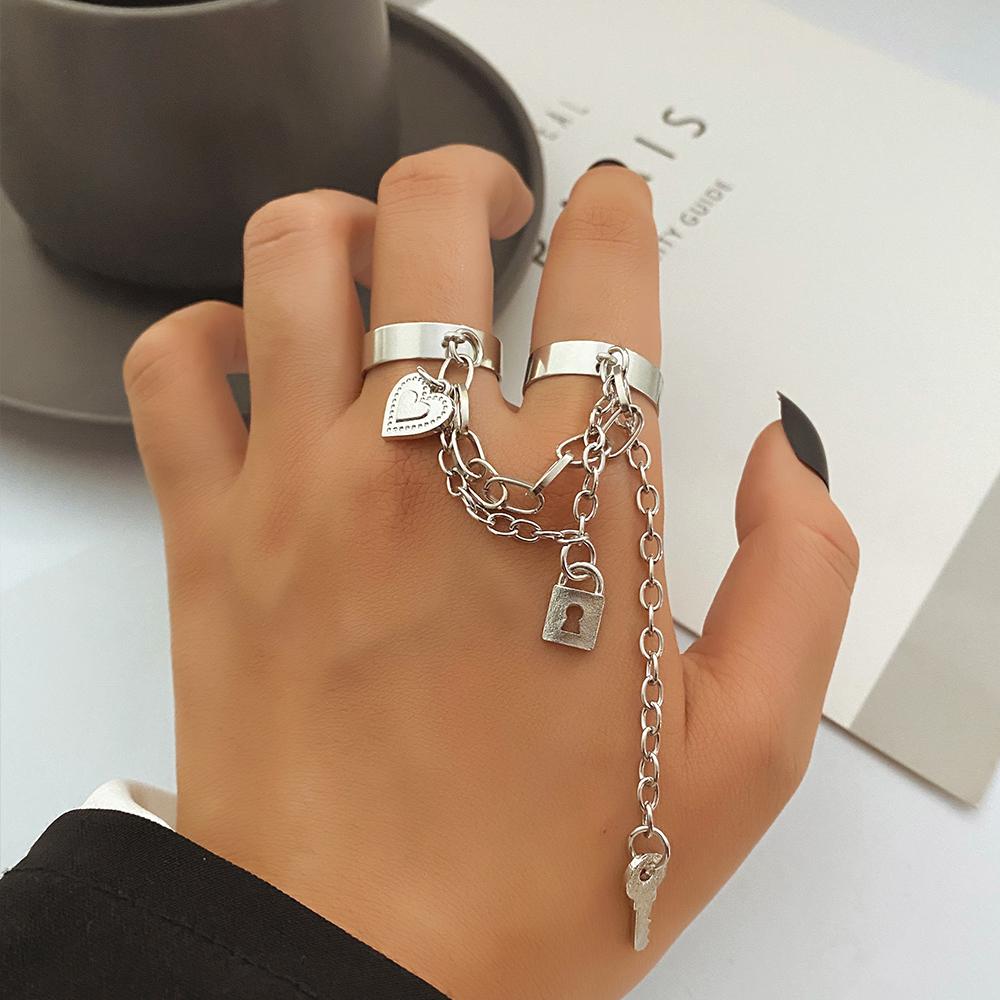 Новинка 2022 года, простые модные элегантные ювелирные изделия для мужчин и женщин, универсальное кольцо с подвеской в виде сердца, набор ключей с подвеской