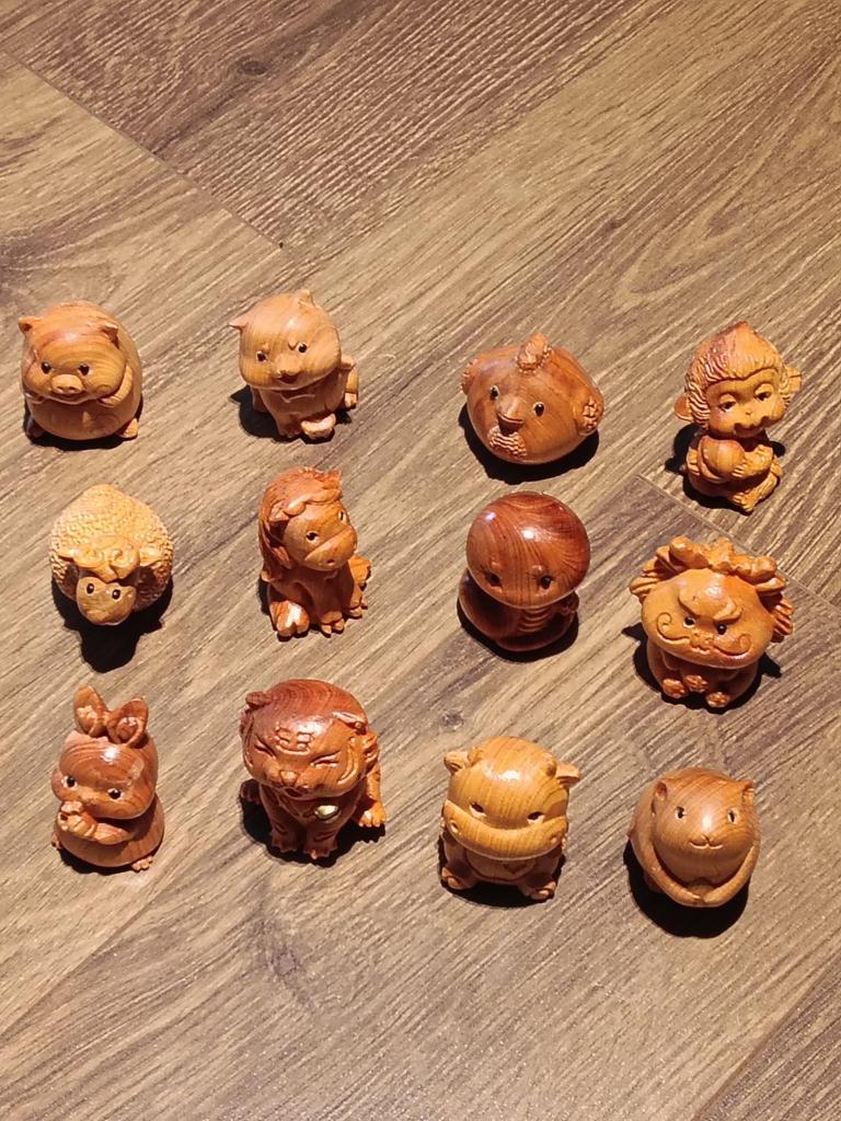 Cute Zodiac Figurine, Auspicious Charm, Good Fortune, Wealth, and Luck, Decorative Tabletop Gift, Feng Shui Amulet, Healing Item (Zodiac)