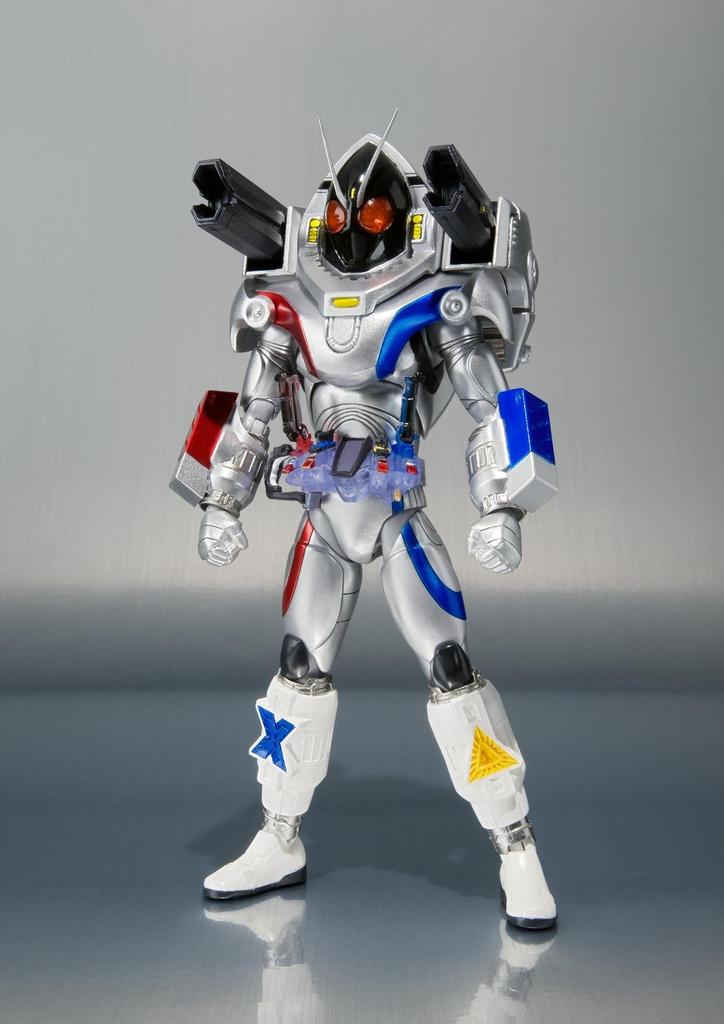 TAMASHII NATIONS Kamen Rider Fourze Magnet States S.H.Figuarts