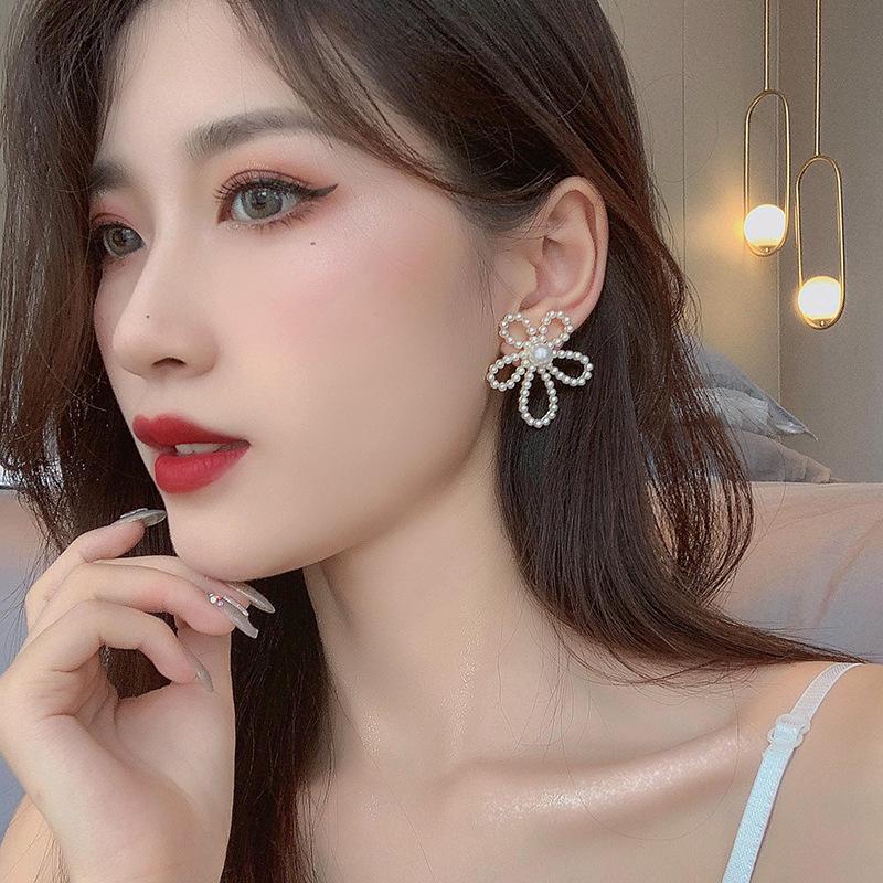 Трендовые серьги 2023 года из серебра с кристаллами и жемчугом высокого класса: Изысканное, Легкая Роскошь Заявление для Женщин