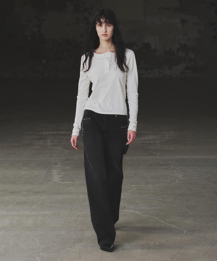 INSILENCE WOMEN Studded Denim Black