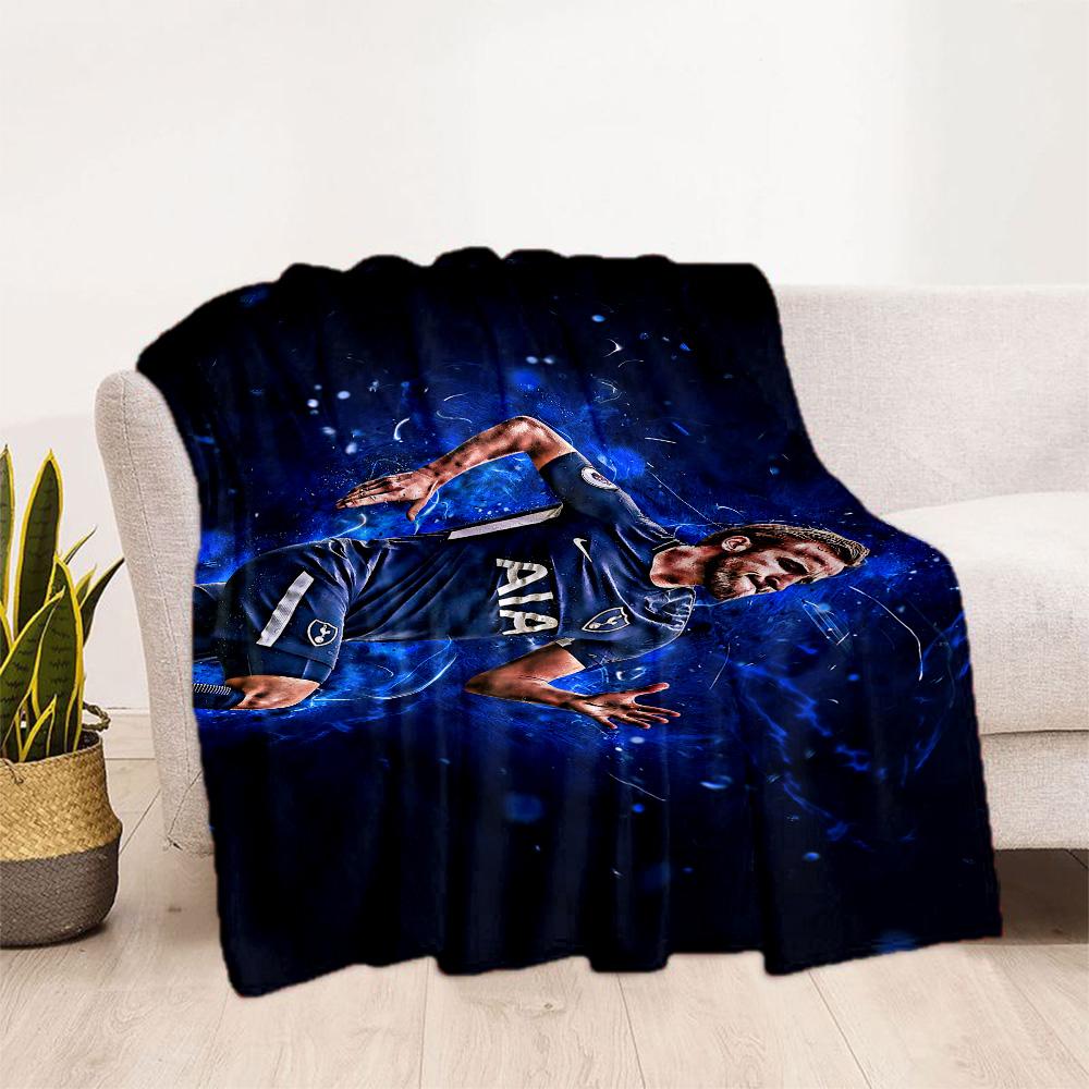 Football Player Action Blanket Soft & Cozy Perfect for Picnics Livingroom Office Four Seasons Universal Digital Print
