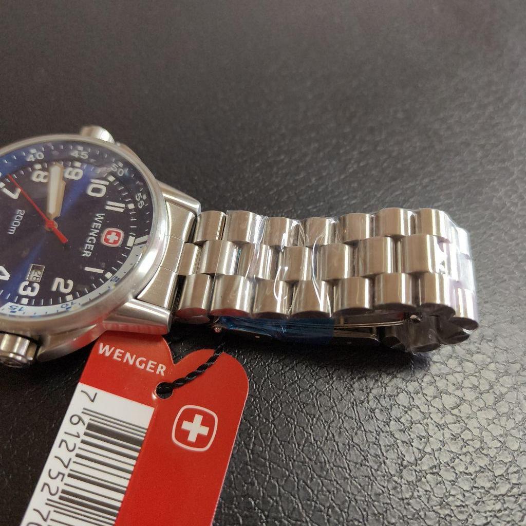 Б/у мужские часы WENGER 200m