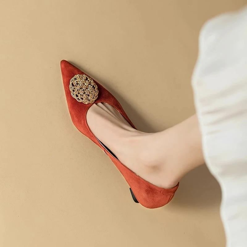 Французские черные туфли на среднем каблуке женские удобные офисные и профессиональные туфли из мягкой кожи и замши с острым носком туфли-лодочки Zapatos