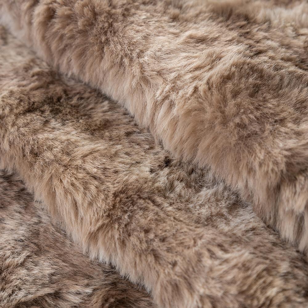 Thicken Imitation Rabbit Fur Plush Sofa Slipcover Non-slip Soft Sofa Towel Couch Cushion Cover for Living Room Modern Home Decor