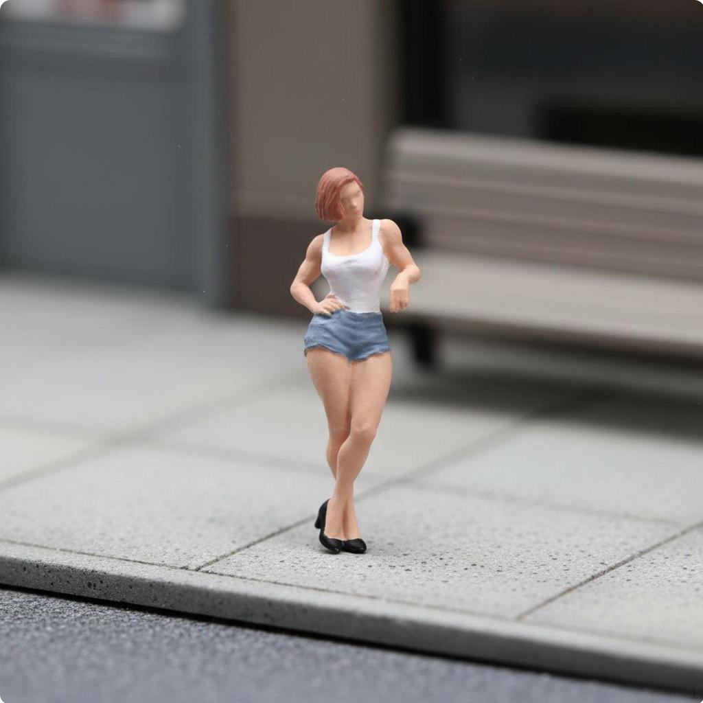 1:Женская фигурка масштаба 1/64, материал: смола, ручная роспись, высокая детализация, мускулистая