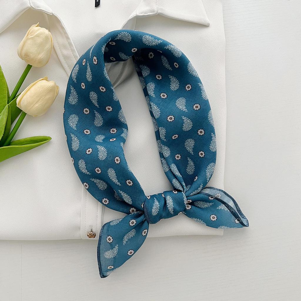 Spring and summer literary and retro cashew nut floral cotton and linen small square scarf, women use versatile neck scarf to tie hair silk scarf